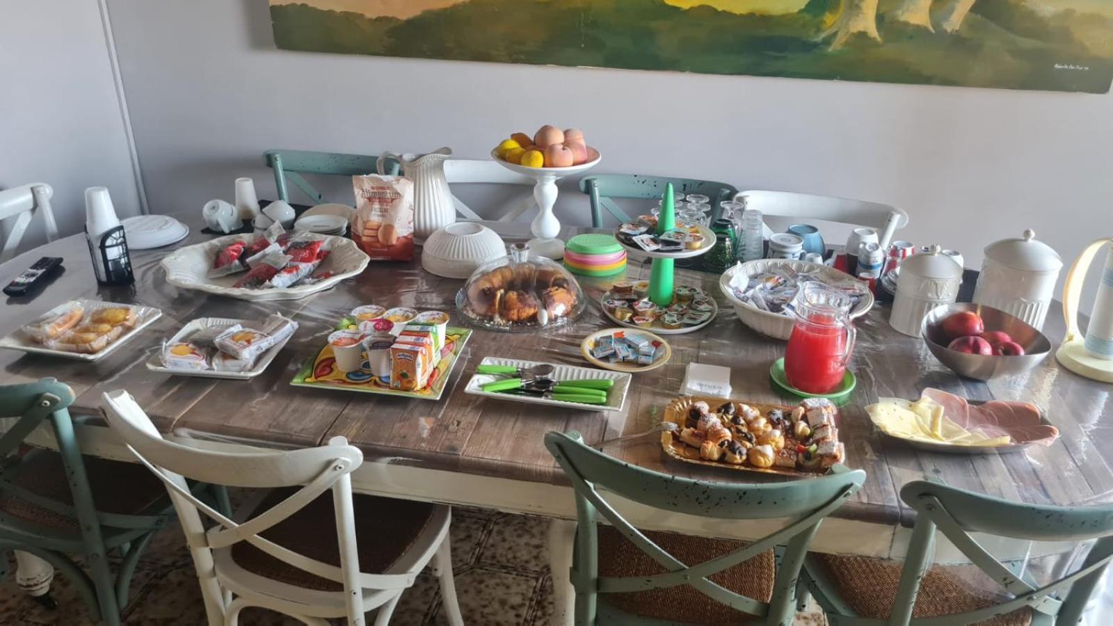 Sopra Le Poste Bed & Breakfast Arezzo Bagian luar foto